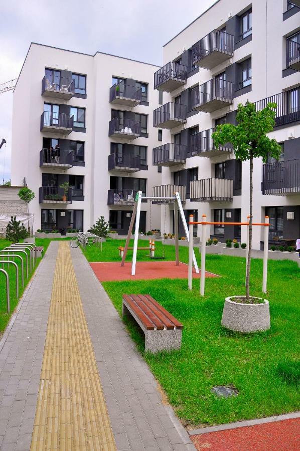 Apartments Franny'S Bees Vilnius Exterior photo